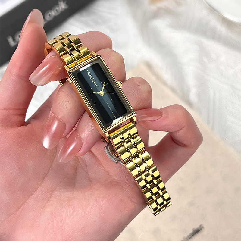 นาฬิกาข้อมือผู้หญิงสแตนเลสสตีล - Luxury Watch Vintage บทวิจารณ์และราคา
