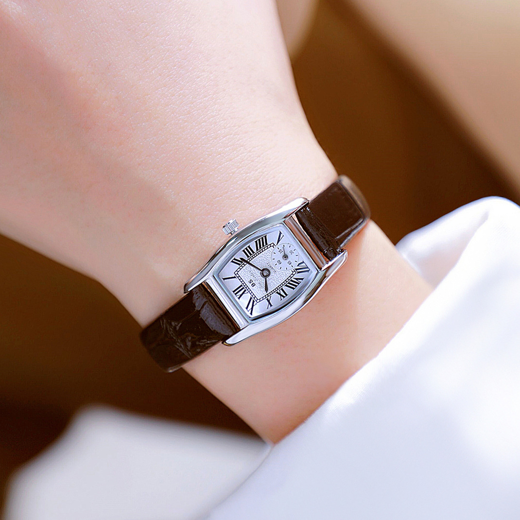 BS นาฬิกาผู้หญิงอเนกประสงค์สไต - Luxury Watch Cartier บทวิจารณ์และราคา