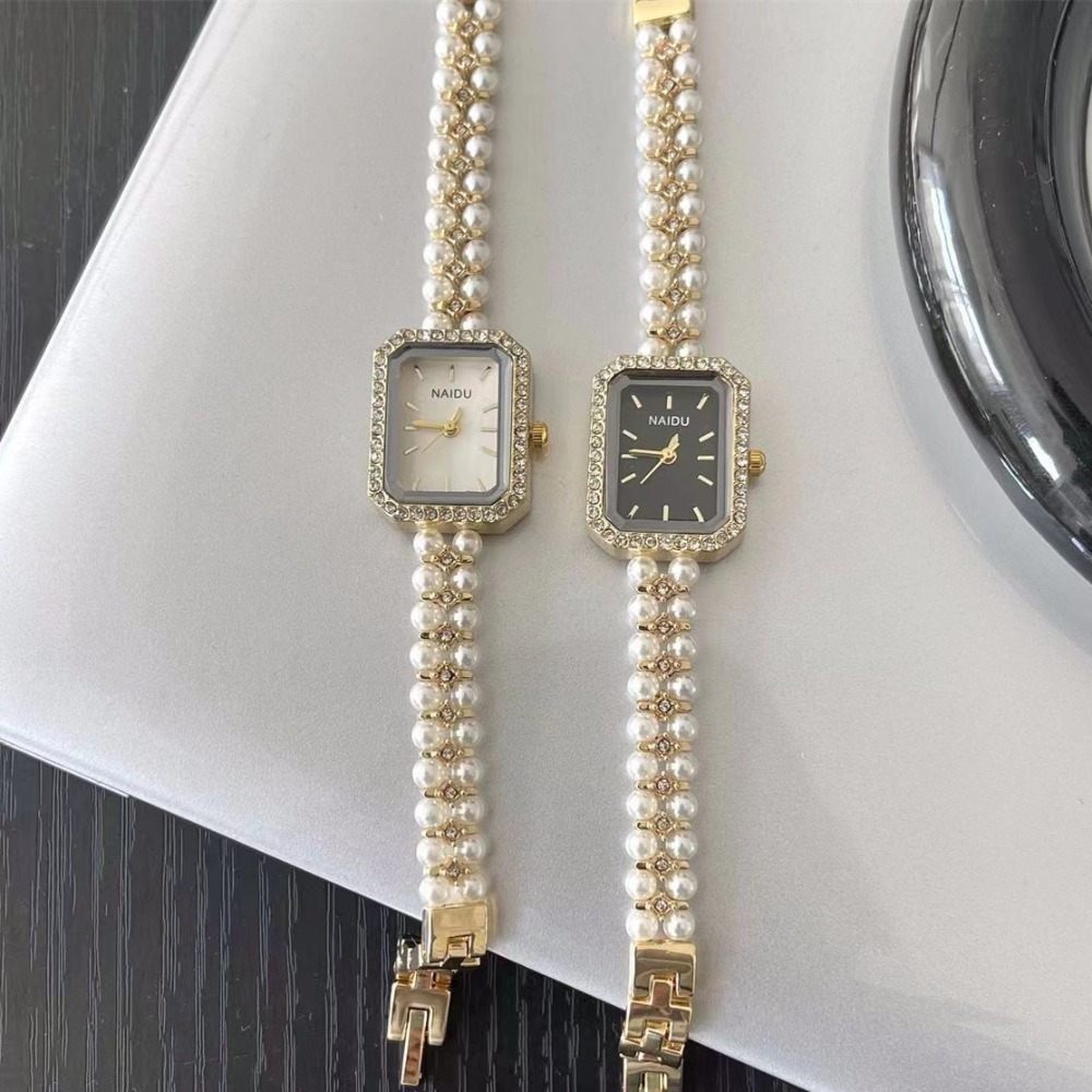 นาฬิกาข้อมือผู้หญิงสุดหรู สายป - Luxury Watch Deals บทวิจารณ์และราคา