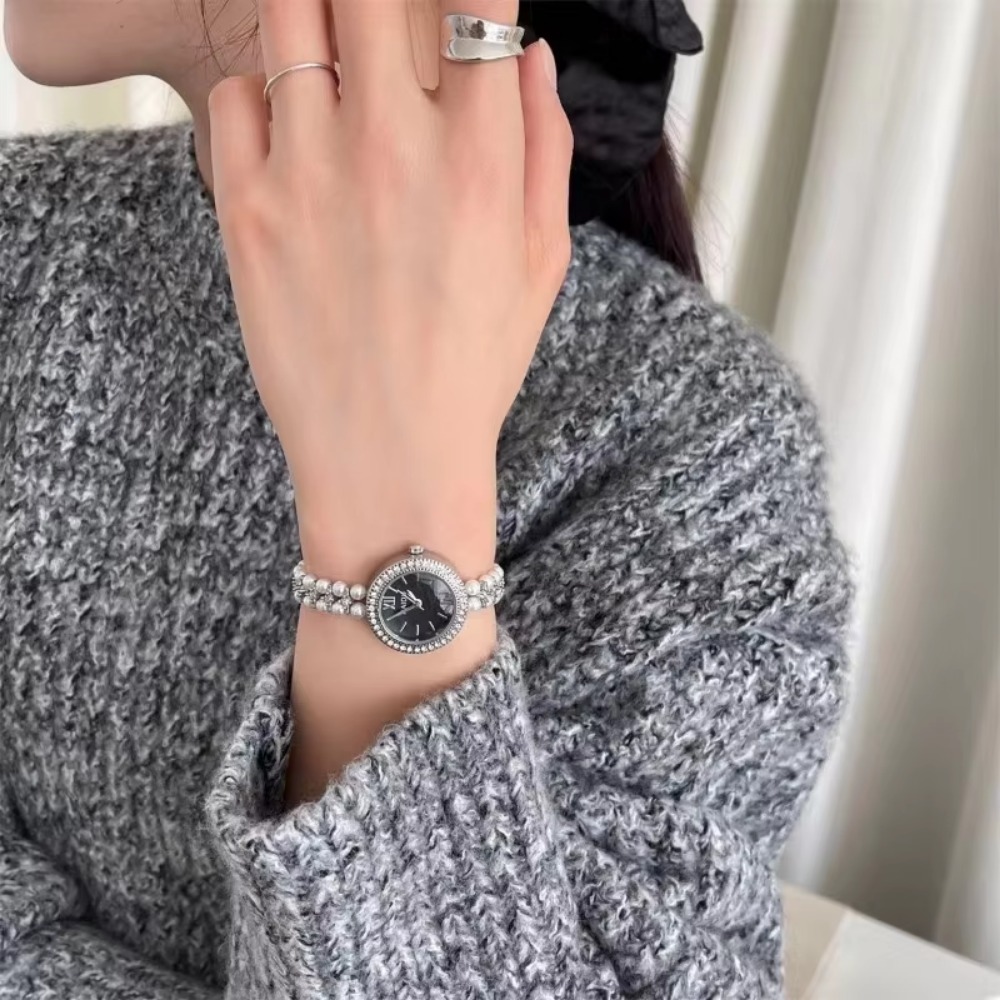 นาฬิกาข้อมือผู้หญิงสุดหรู สายป - Luxury Watch Deals บทวิจารณ์และราคา