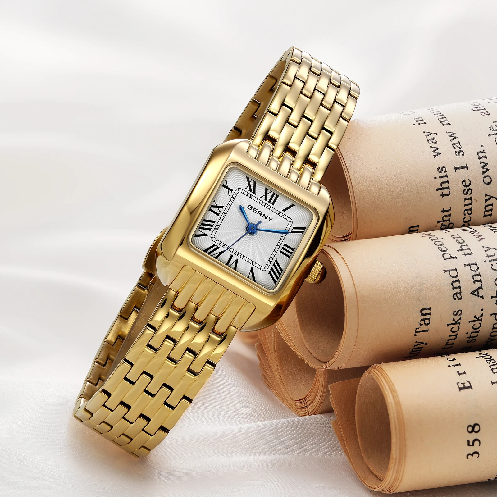 BERNY นาฬิกาสีทองทรงสี่เหลี่ยม - Luxury Watch Cartier บทวิจารณ์และราคา